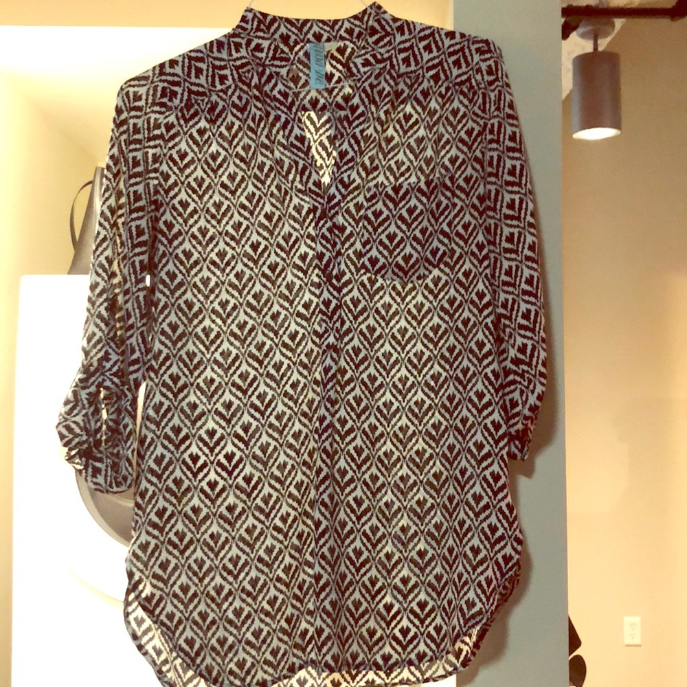 Sheer patterned top